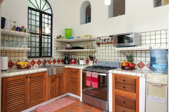 Casa Sonrisa Tropical Oasis - Image 4